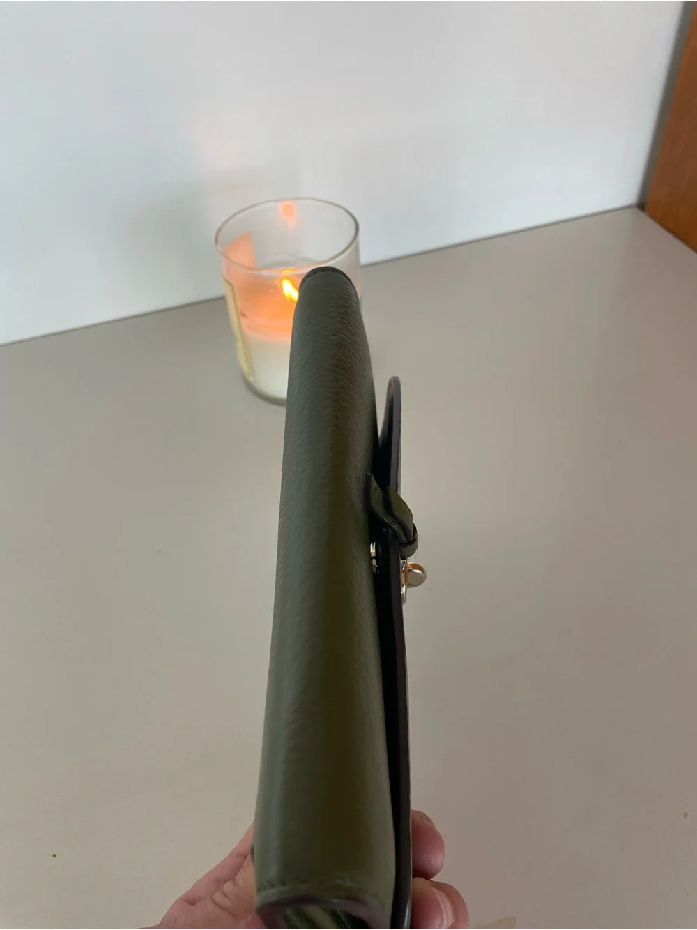 kate spade Olive Green Pebbled Leather Mini Wallet with Gold Hardware